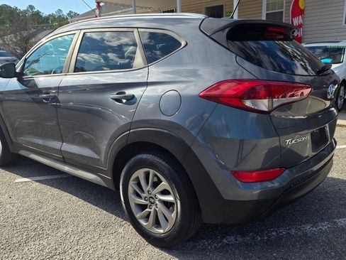 Used 2017 Hyundai Tucson SE image 4
