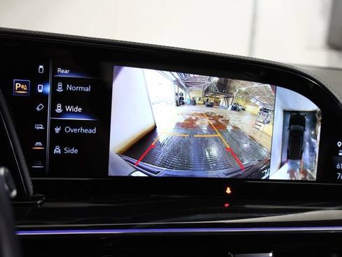 Used 2023 Cadillac Escalade V AWD/4WD image 17