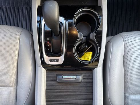 Used 2019 Honda Ridgeline RTL-E image 35