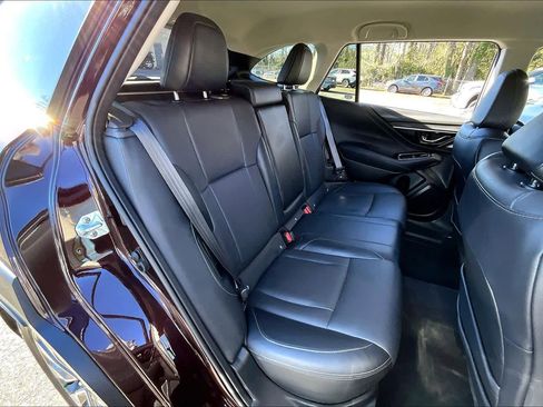 Used 2023 Subaru Outback Limited w/ Popular Package #2 image 17