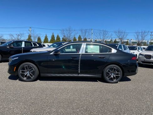 New 2026 BMW 530i xDrive AWD/4WD image 4