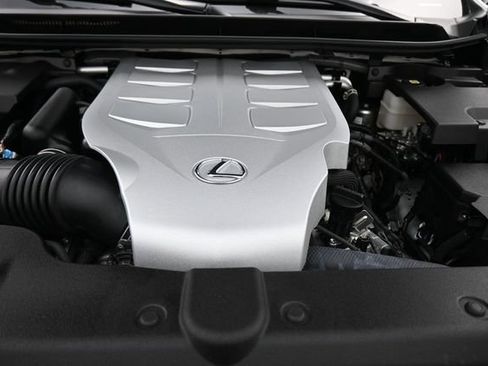 Used 2023 Lexus GX 460 Premium w/ Accessory Package AWD/4WD image 28