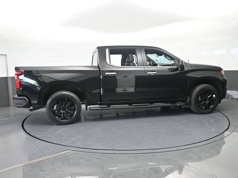 Used 2022 Chevrolet Silverado 1500 LTZ RWD image 7