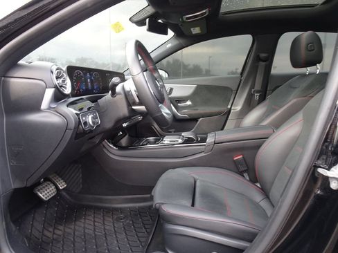 Used 2020 Mercedes-Benz A 220 4MATIC image 8