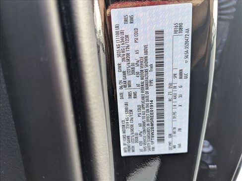 Used 2024 Ford F250 Platinum image 15