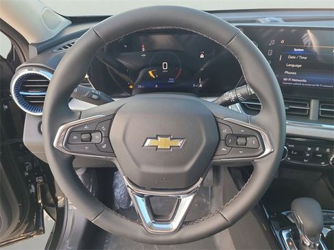 New 2026 Chevrolet Trax LT w/ Driver Confidence Package image 24