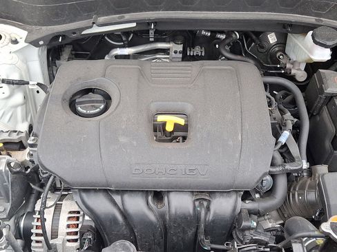 Used 2024 Kia Seltos S image 29