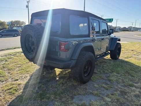 Used 2019 Jeep Wrangler Unlimited Rubicon image 7