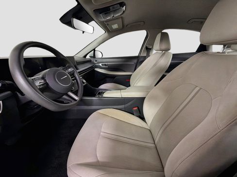 Used 2024 Hyundai Sonata SEL FWD image 13