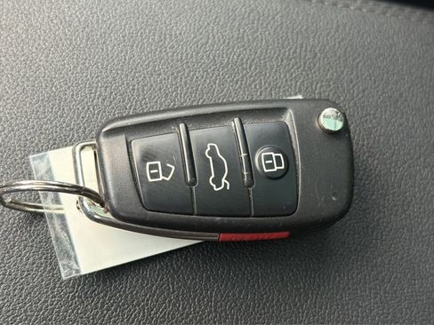 Used 2023 Audi Q3 2.0T Premium image 38