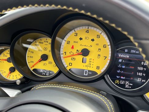 Certified 2019 Porsche 911 Turbo S image 22