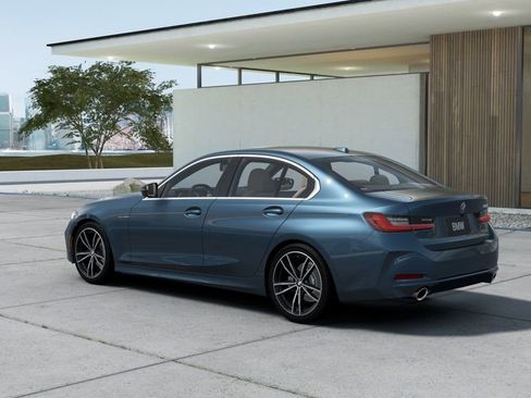 New 2026 BMW 330i Sedan w/ Premium Package RWD image 2