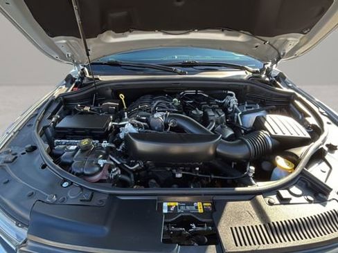 Used 2024 Dodge Durango GT image 32