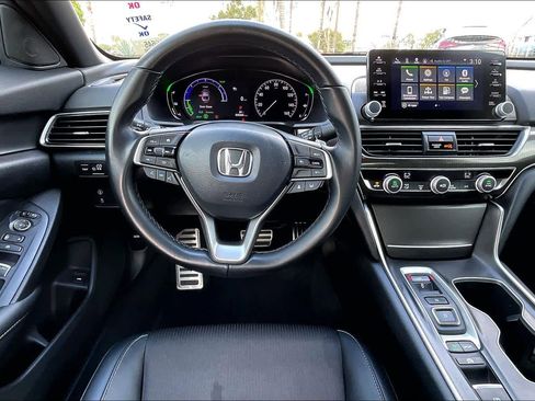 Used 2022 Honda Accord Sport image 5