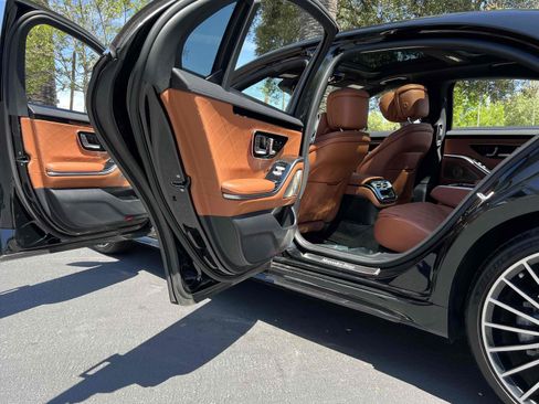 Used 2022 Mercedes-Benz S 500 4MATIC image 34