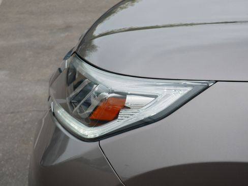 Used 2015 Honda CR-V Touring image 15