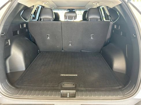 Used 2022 Hyundai Tucson Limited w/ Cargo Package FWD image 29