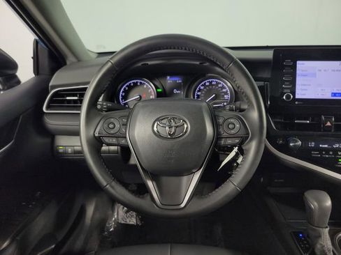 Used 2023 Toyota Camry SE FWD image 21