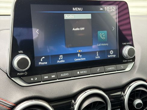 Used 2024 Nissan Sentra SR w/ SR Premium Package image 21