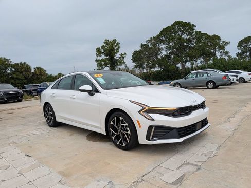 Certified 2026 Kia K5 EX FWD image 2