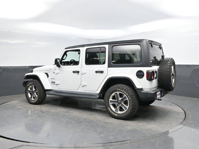 Used 2021 Jeep Wrangler Unlimited Sahara AWD/4WD image 9