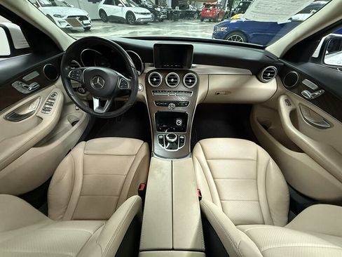 Used 2018 Mercedes-Benz C 300 Sedan image 11