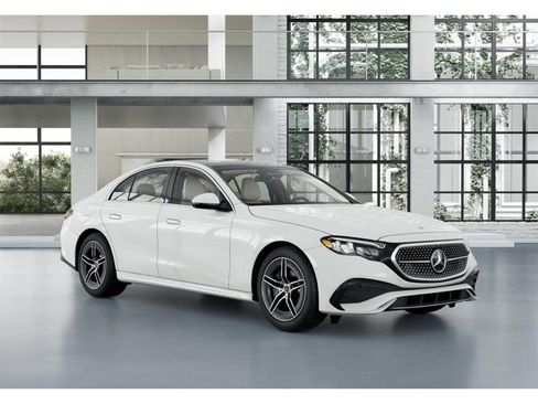 New 2026 Mercedes-Benz E 450 4MATIC Sedan image 11