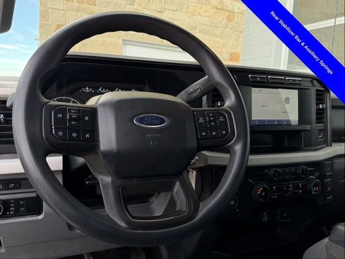 Used 2024 Ford F250 XLT w/ FX4 Off-Road Package image 12