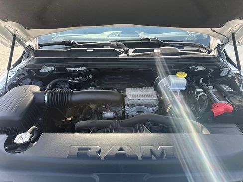 Used 2023 RAM 1500 Big Horn AWD/4WD image 12