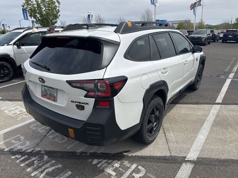 Used 2024 Subaru Outback Wilderness image 4