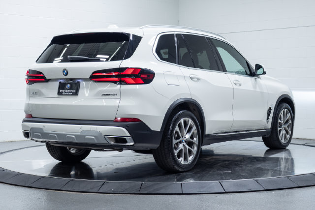 Certified 2026 BMW X5 xDrive40i AWD/4WD image 10