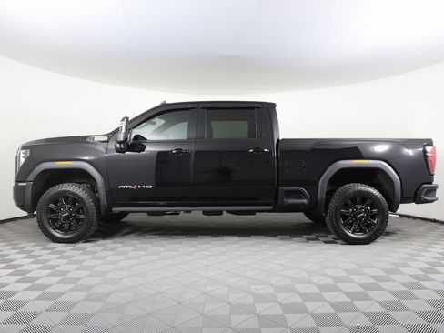 Certified 2025 GMC Sierra 2500 AT4 w/ AT4 Premium Plus Package image 6