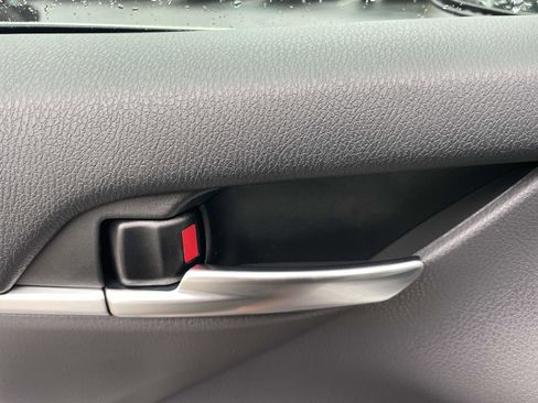 Used 2023 Toyota Camry LE image 15