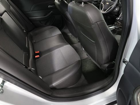 Used 2015 Chevrolet Malibu LT FWD image 22