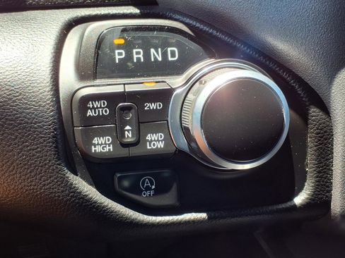 Used 2024 RAM 1500 Big Horn AWD/4WD image 14