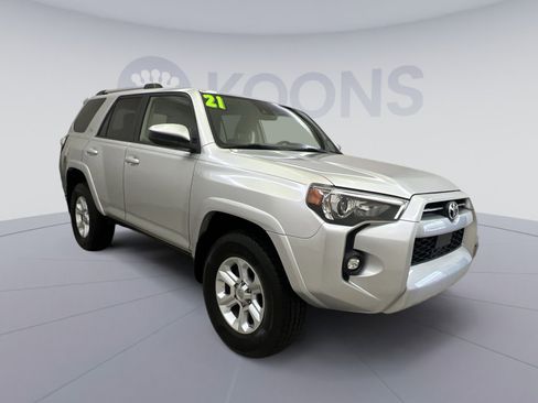 Used 2021 Toyota 4Runner SR5 image 8