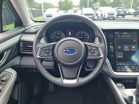 Used 2024 Subaru Outback Premium AWD/4WD image 15