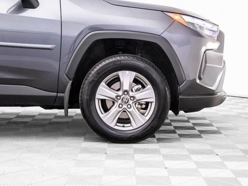 Used 2025 Toyota RAV4 LE image 31