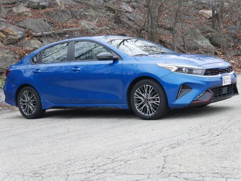 Certified 2022 Kia Forte GT-Line w/ GT-Line Premium Package image 9