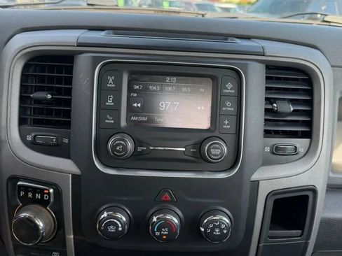 Used 2015 RAM 1500 Express AWD/4WD image 16