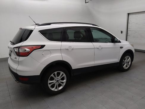 Used 2017 Ford Escape SE w/ Equipment Group 201A AWD/4WD image 10