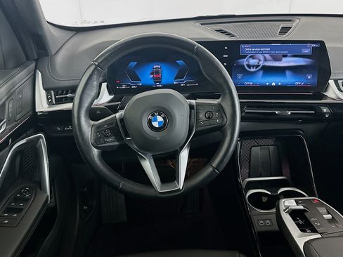 Used 2025 BMW X1 xDrive28i image 17