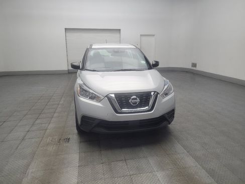 Used 2020 Nissan Kicks S FWD image 14