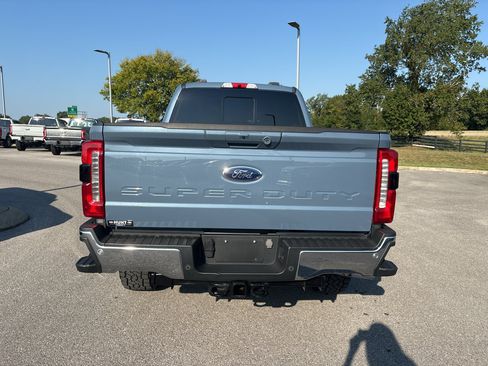 Used 2023 Ford F250 Lariat w/ Lariat Ultimate Package AWD/4WD image 6