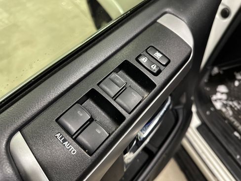 Used 2021 Toyota 4Runner Limited image 15