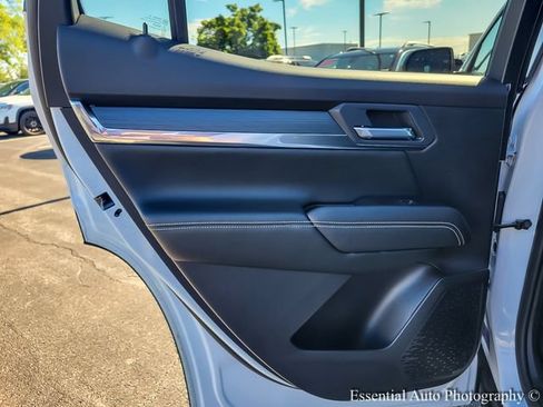 Certified 2026 GMC Terrain Elevation AWD/4WD image 19