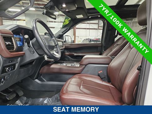 Certified 2024 Ford Expedition Limited image 24