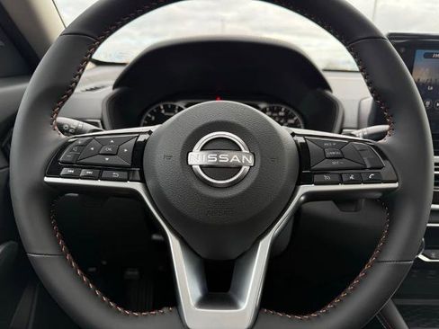 New 2025 Nissan Altima 2.5 SR w/ SR Premium Package image 22