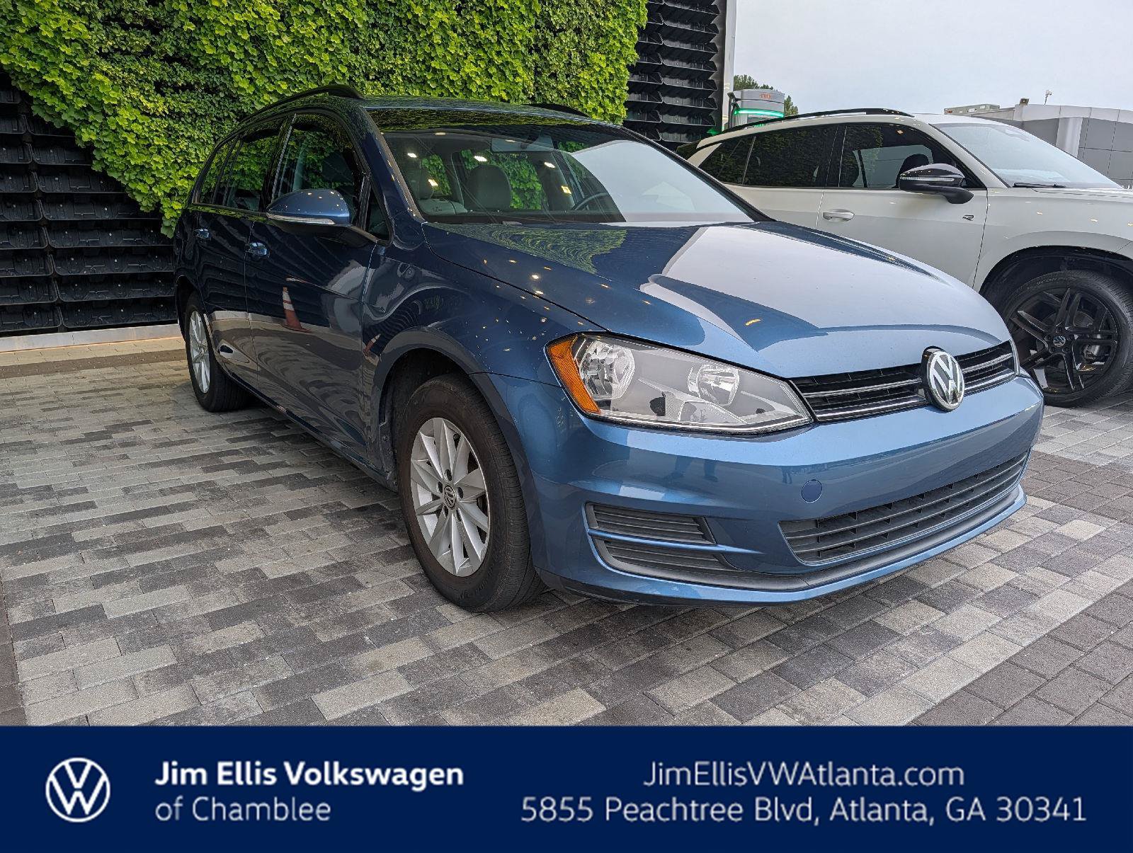 Used 2016 Volkswagen Golf S FWD image 1