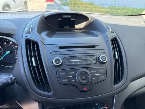 Used 2017 Ford Escape SE image 20